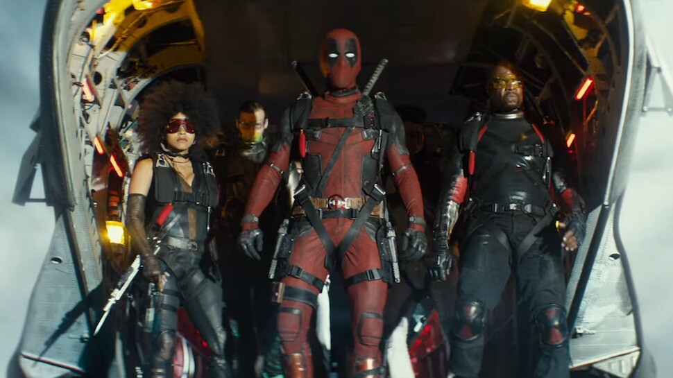 La X-Force dans toute sa gloire ..qui ne va pas durer longtemps. Ils sont dans un avion avant le grand saut.