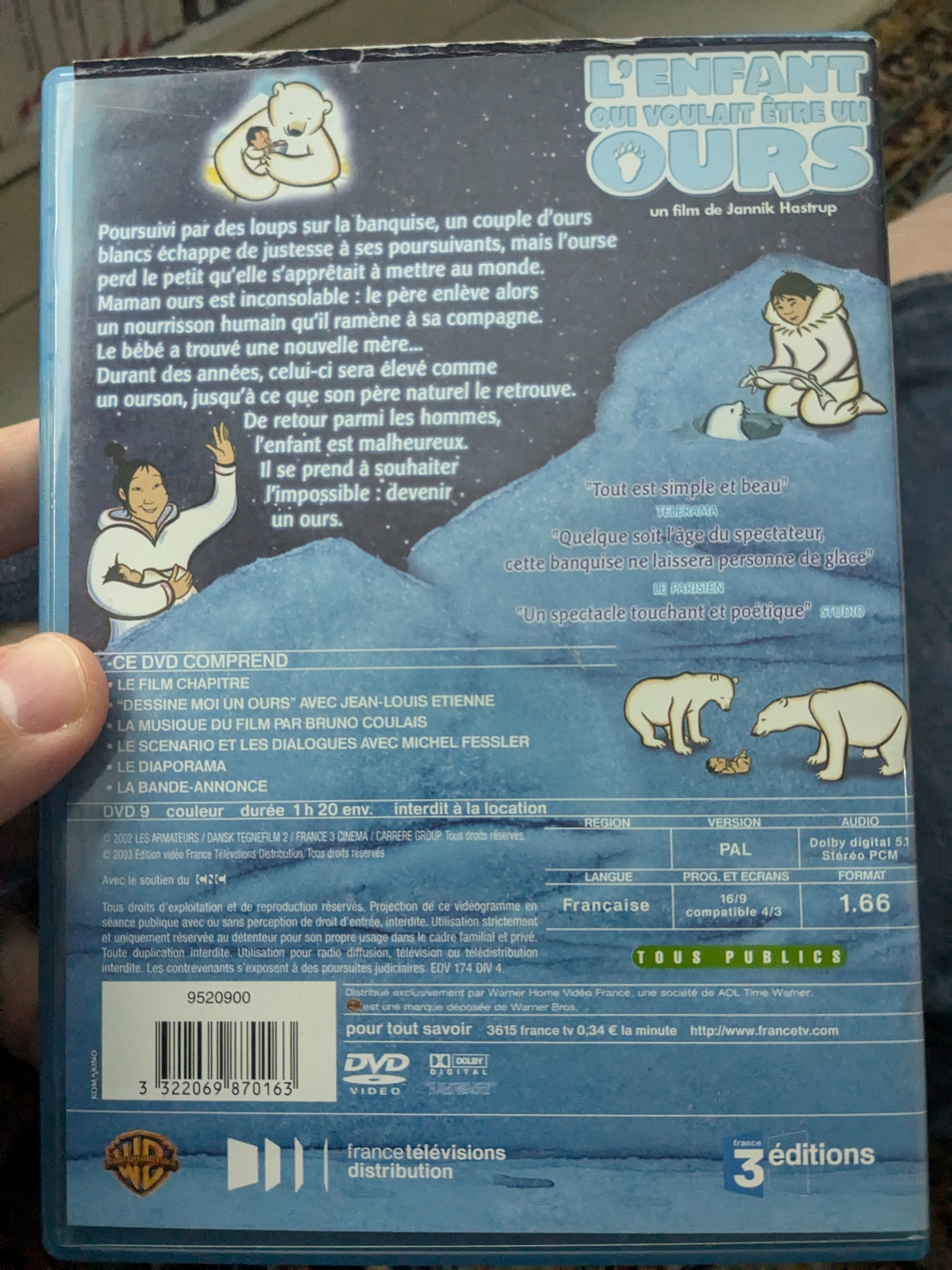 arrière de la jaquette qui raconte le synopsis. On voit l'enfant inuit dans les bras de sa mère inuit à gauche et à droite les ours et l'enfant plus grand.