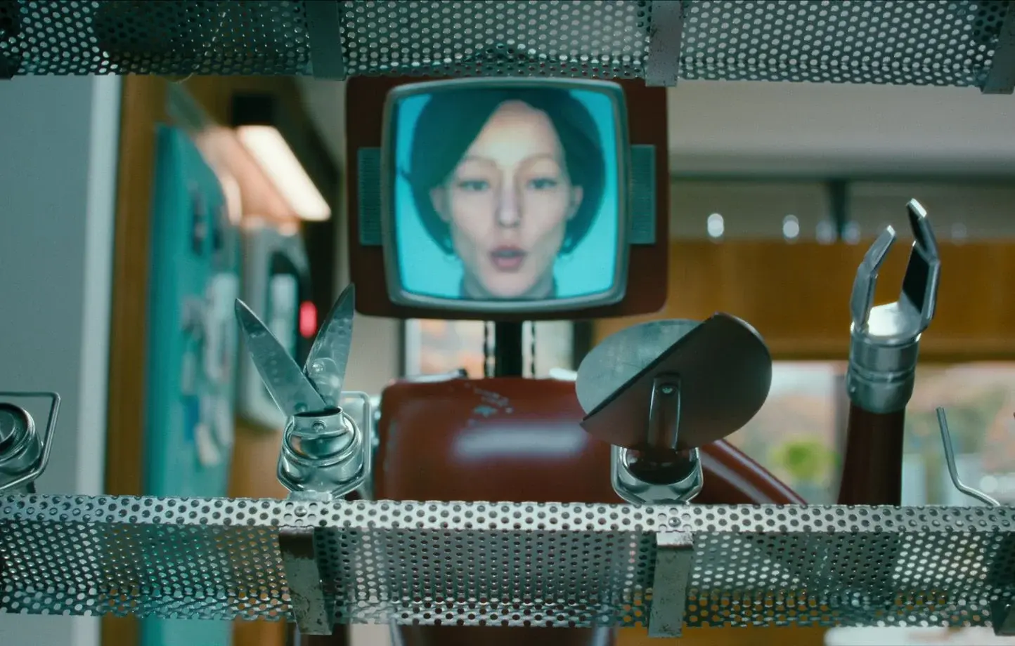 Cassandra qui choisit son accessoire de main