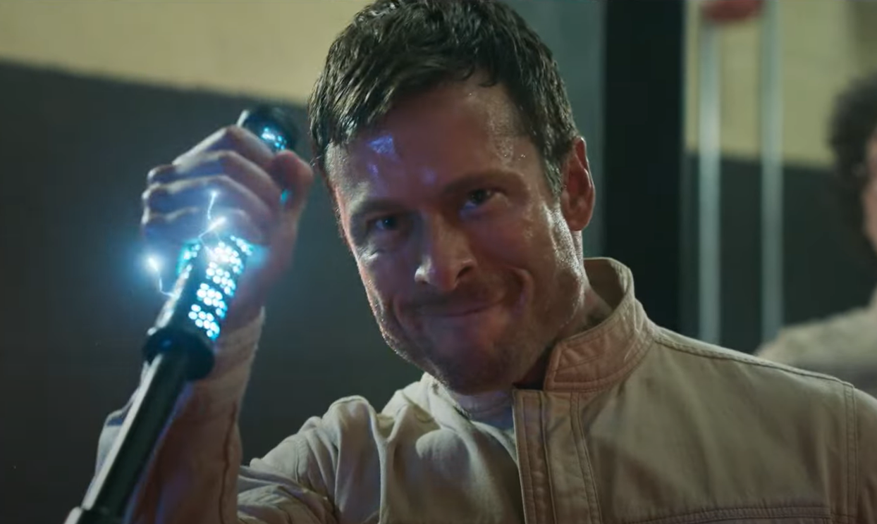 le héros qui arrête une matraque